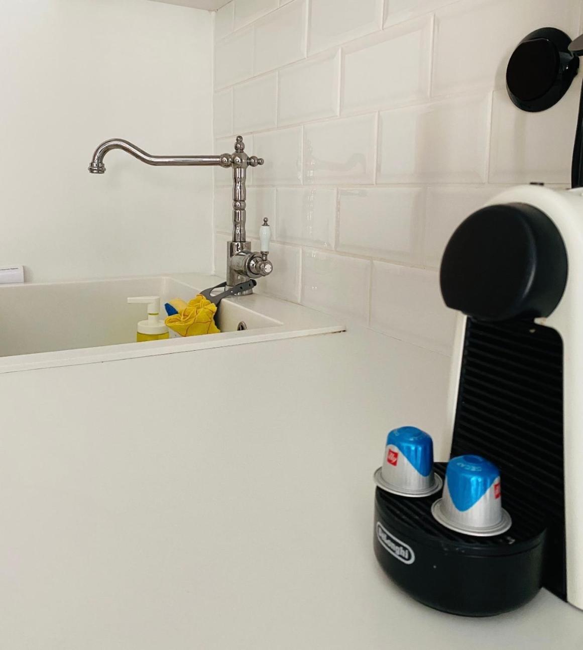 Blue City Center Boutique Apartment Салоники Экстерьер фото